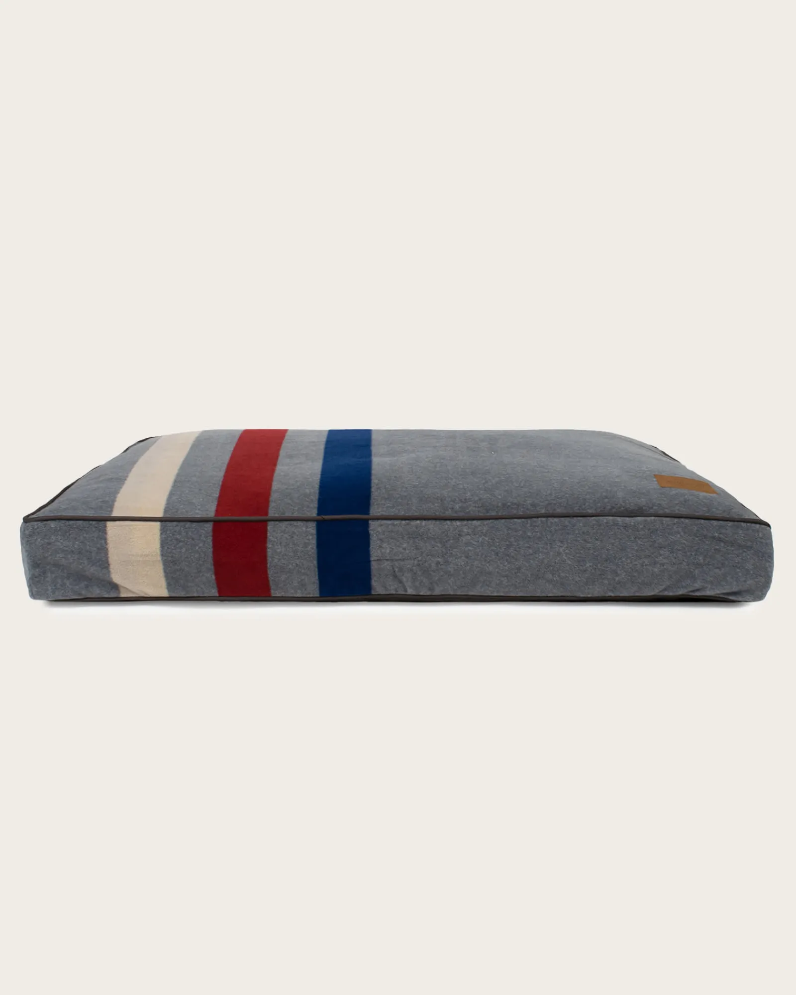 Pendleton CABIN STRIPE PET BED - NAPPER GREY MULTI Fashion