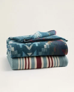 Pendleton CARICO LAKE/STRIPE ORGANIC COTTON THROW GIFT PACK ONE SIZE Hot