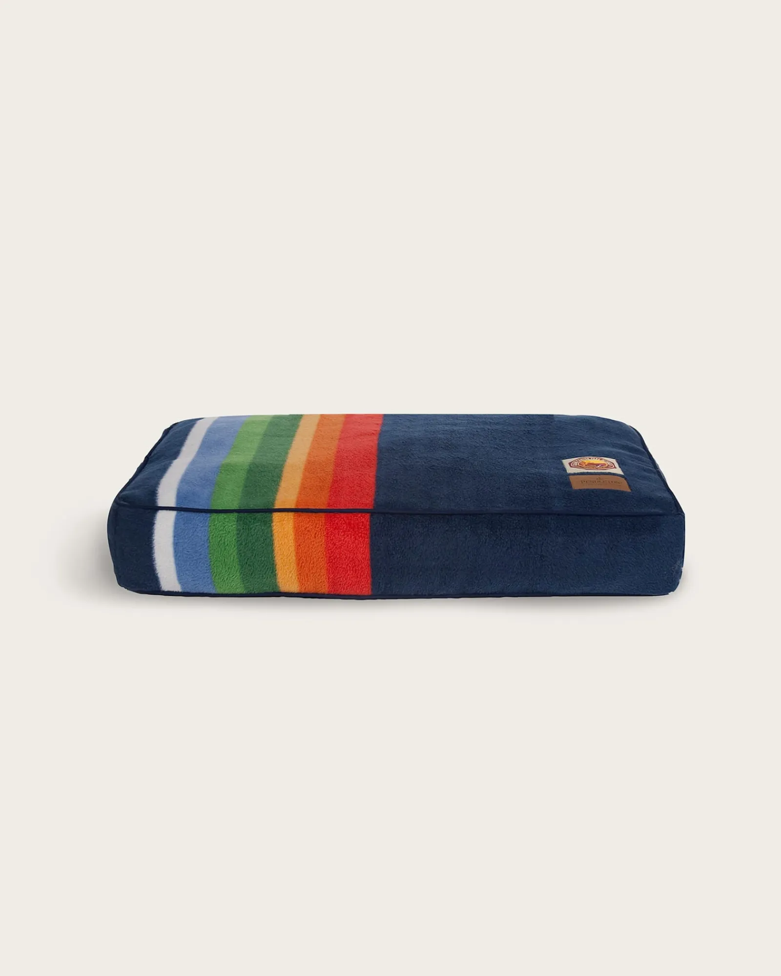 Pendleton NATIONAL PARK PET BED - NAPPER CRATER LAKE Best