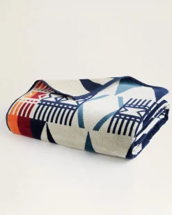 Pendleton FIRE LEGEND TOWEL FOR TWO ONE SIZE Best