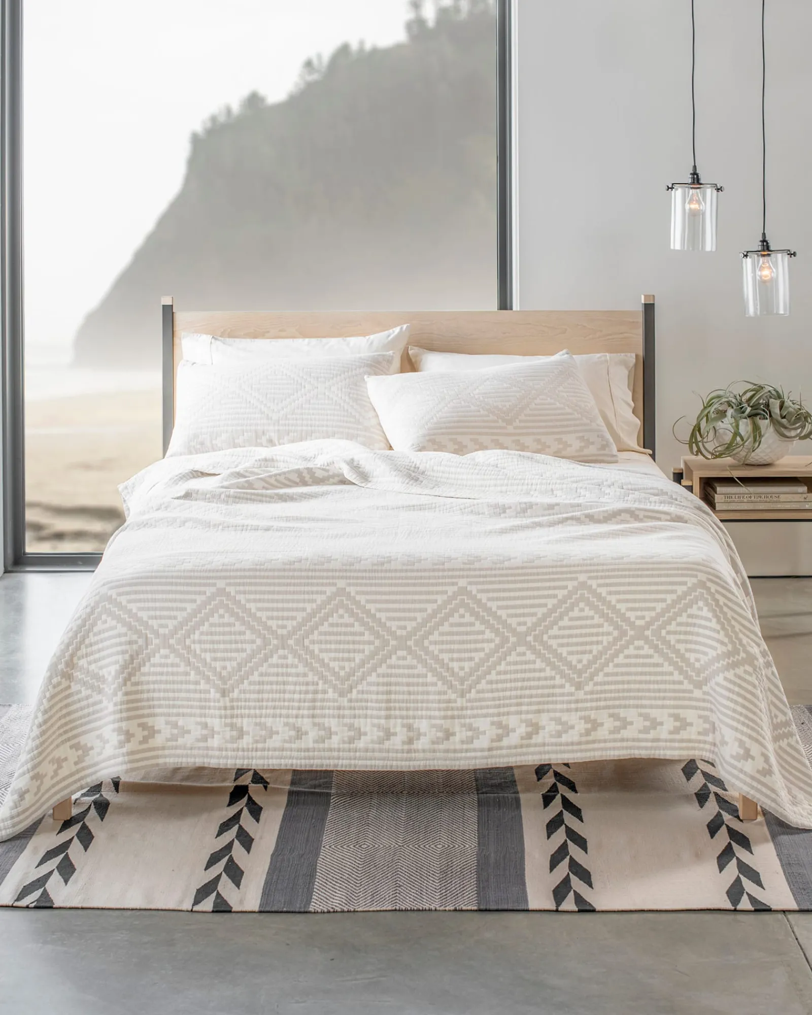 Pendleton GANADO COTTON MATELASSE COVERLET BEIGE Clearance