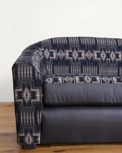 Pendleton HARDING BARREL SOFA ONE SIZE Fashion