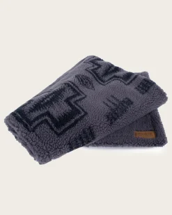 Pendleton HARDING PET CRATE BLANKET ONE SIZE Fashion