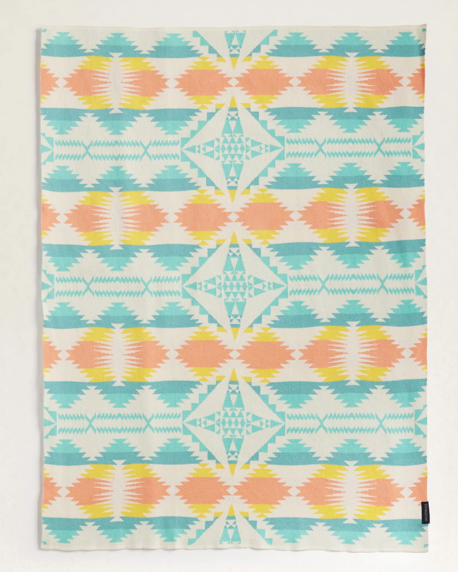 Pendleton KNIT BABY BLANKET WITH BEANIE ONE SIZE Outlet