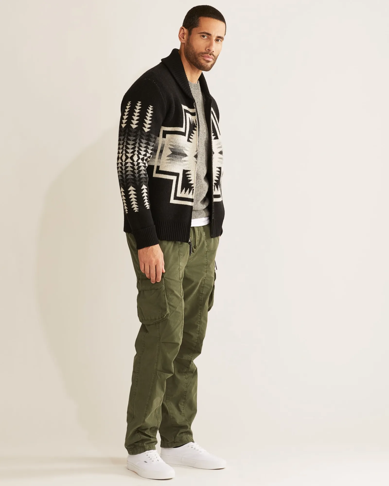 Pendleton MEN'S HARDING ZIP LAMBSWOOL CARDIGAN BLACK PEARL Sale