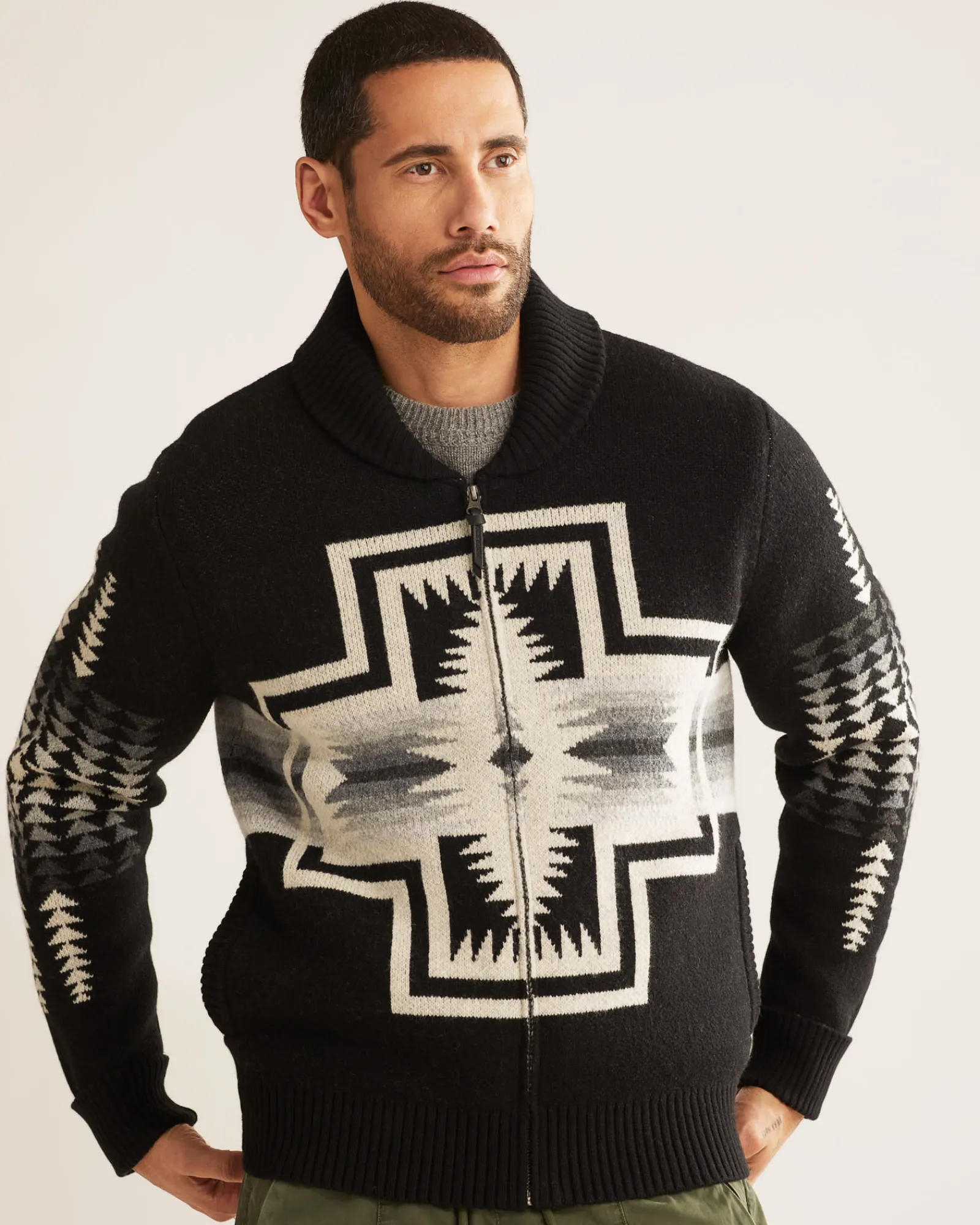 Pendleton MEN'S HARDING ZIP LAMBSWOOL CARDIGAN BLACK PEARL Sale