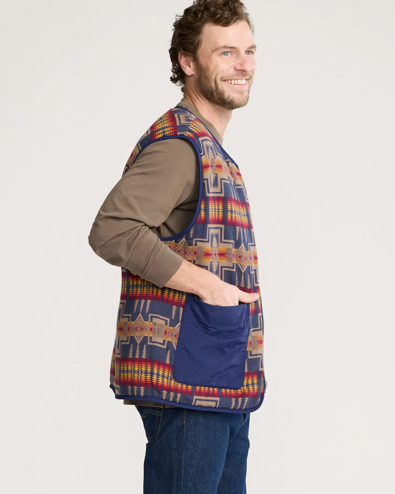 Pendleton MEN'S UK HARDING REVERSIBLE QUILTED VEST NAVY Online