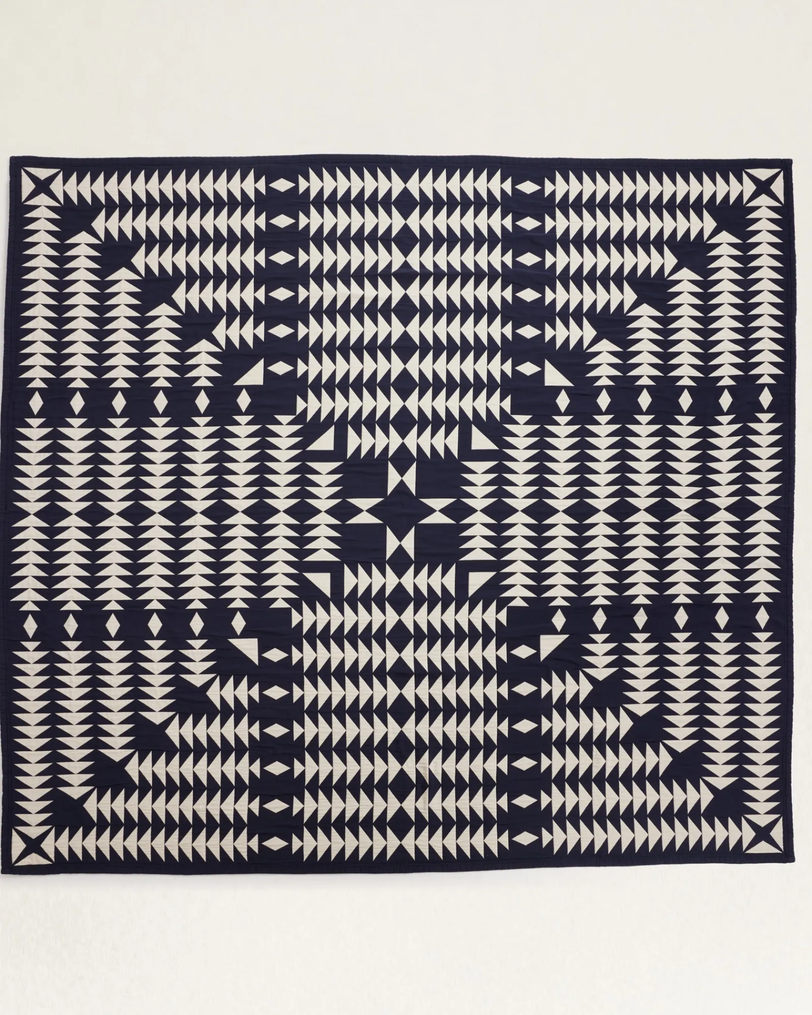 Pendleton COTTON MATELASSE COVERLET MIDNIGHT NOVA Clearance