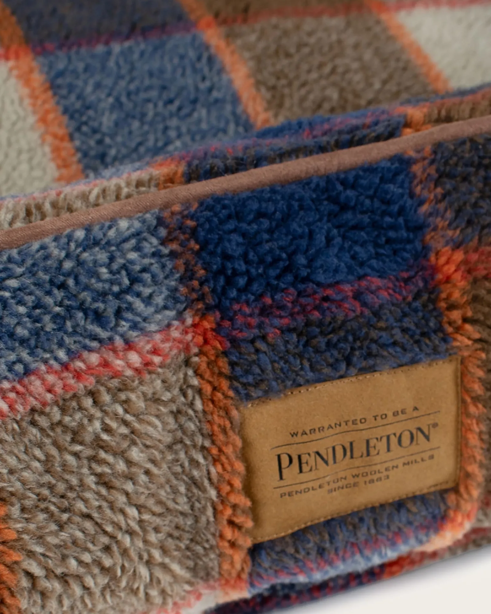 Pendleton MOUNTAIN PLAID PET BED - KUDDLER BLUE/TAN Discount