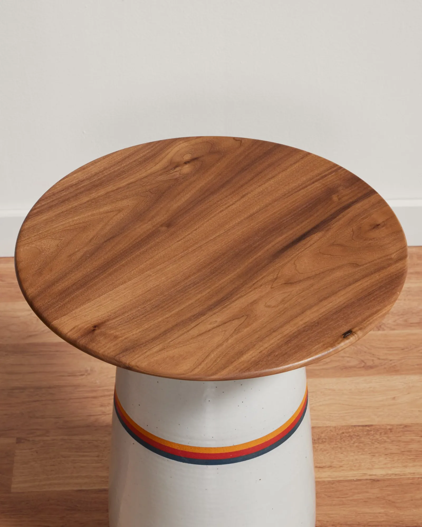 Pendleton PALM DESERT SHORT COCKTAIL TABLE ONE SIZE Clearance
