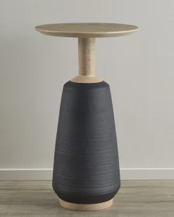 Pendleton PARK SLOPE COCKTAIL TABLE ONE SIZE Fashion