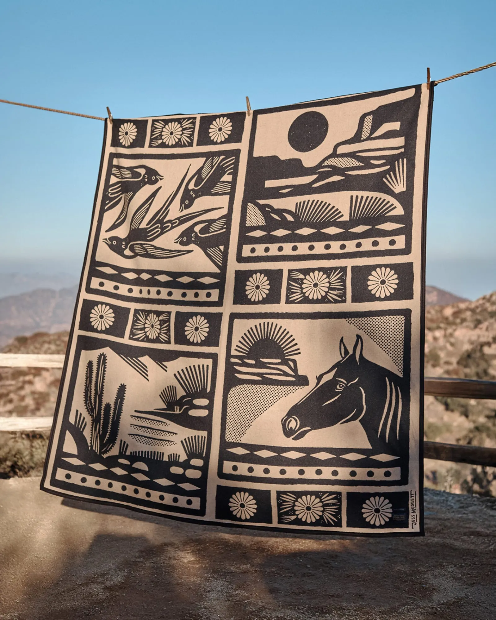 Pendleton SARATOGA BLANKET ONE SIZE Fashion