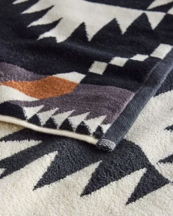 Pendleton SPIDER ROCK TOWEL COLLECTION BLACK/WHITE Fashion
