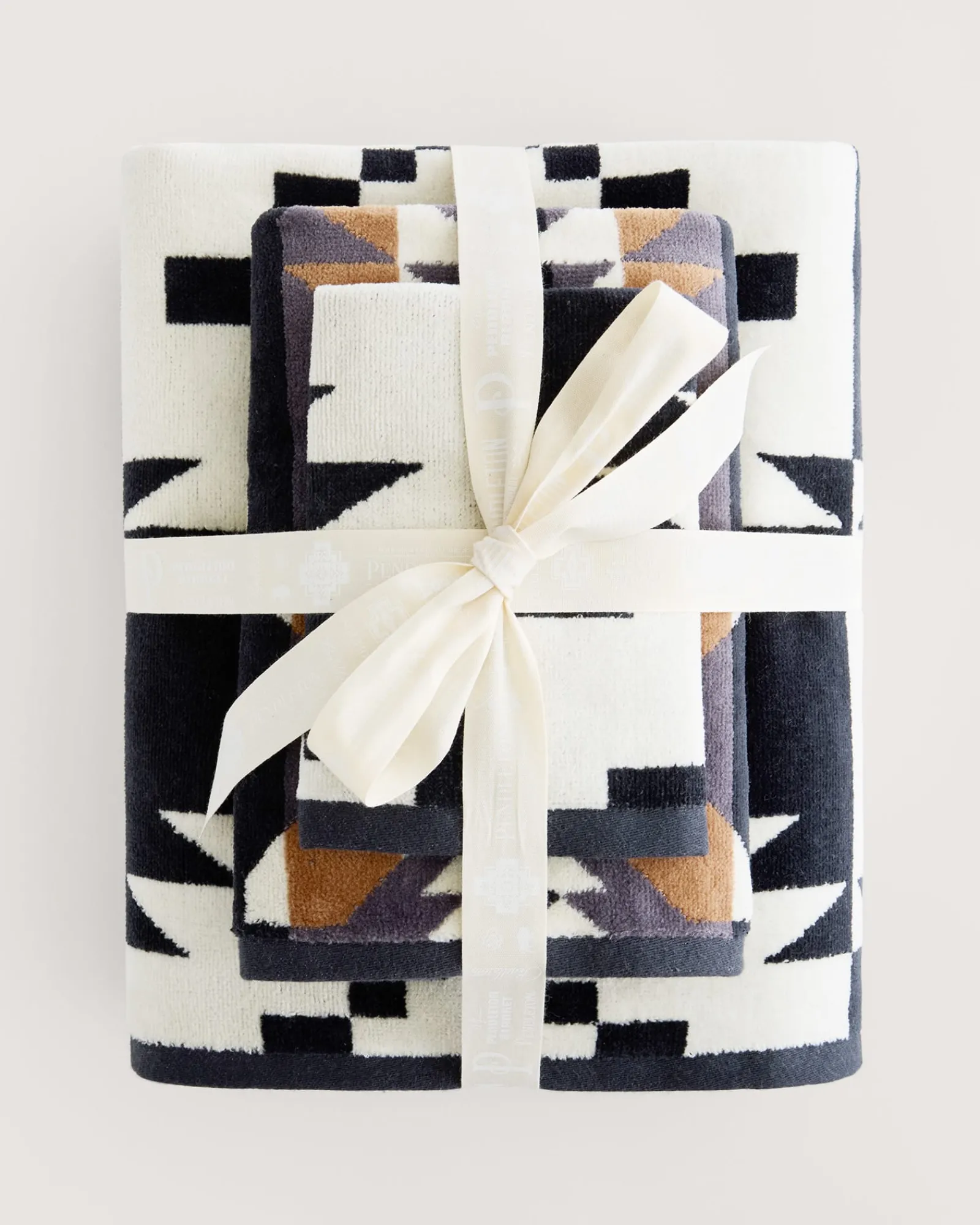 Pendleton SPIDER ROCK TOWEL COLLECTION BLACK/WHITE Fashion
