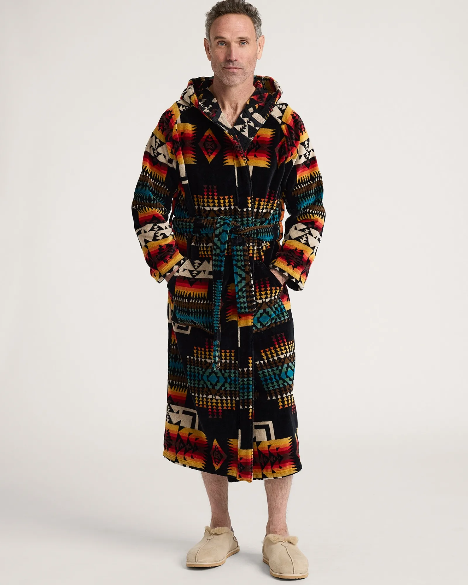 Pendleton UNISEX COTTON TERRY VELOUR BATHROBE BLACK CHIEF JOSEPH Best