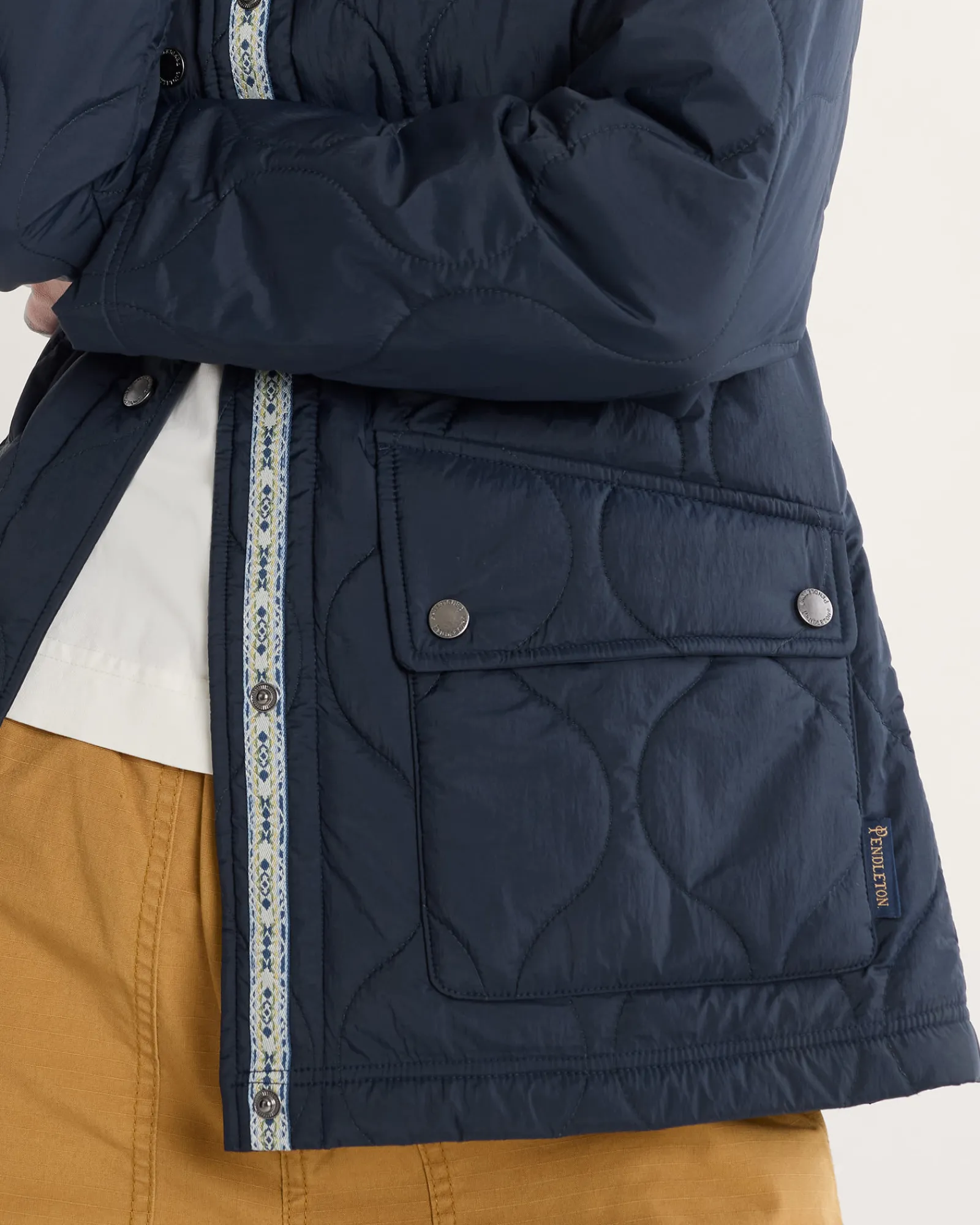 Pendleton WOMEN'S MARIGOLD CRINKLE QUILTED BARN COAT MIDNIGHT Online