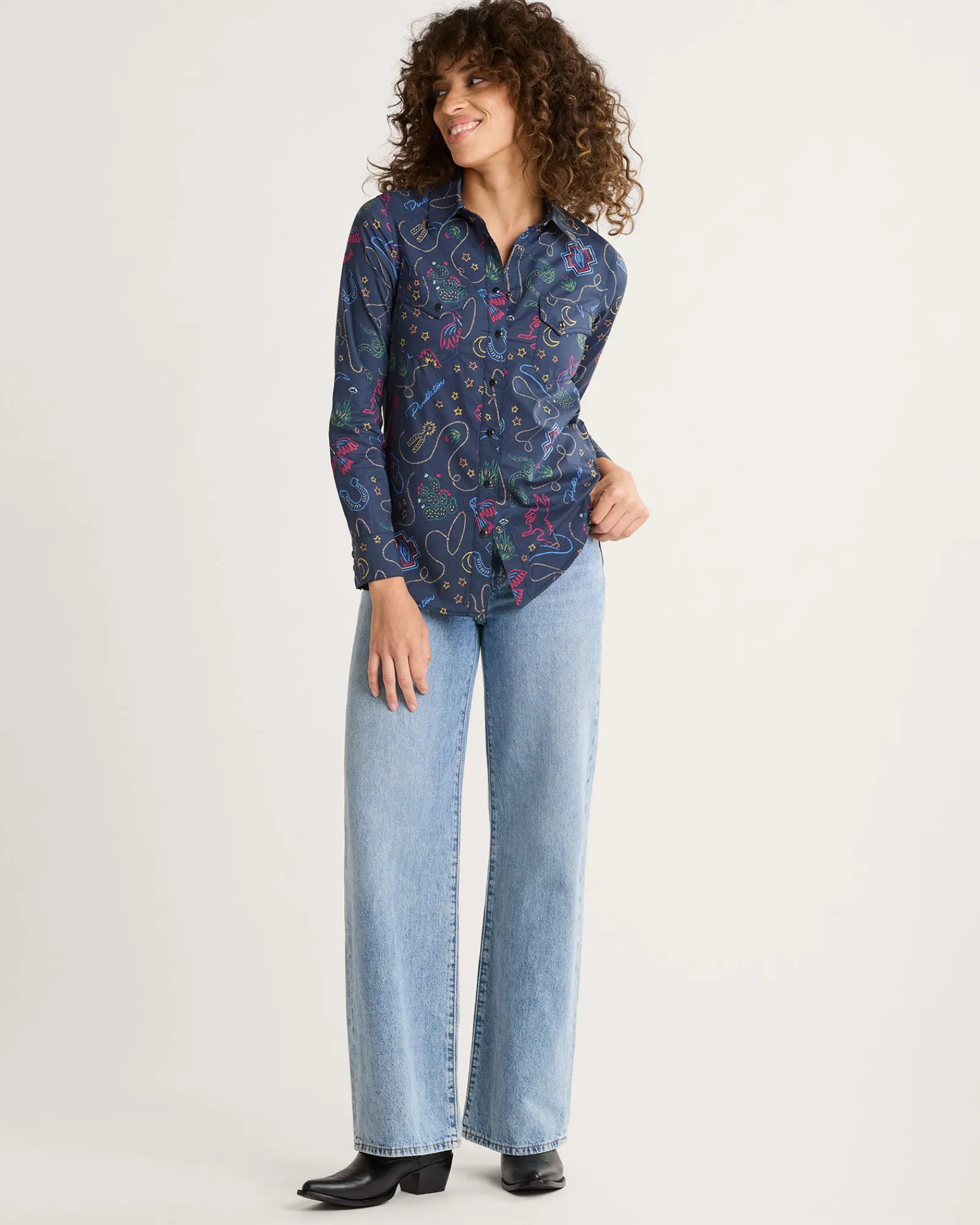 Pendleton WOMEN'S WESTERN PRINT GAMBLER SHIRT NAVY BRIGHTS Best